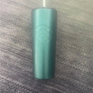 ⭐️Starbucks⭐️beautiful 24oz green tumbler